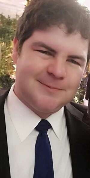 Bobadilla se impone en sondeo y es candidato de la Alianza en Carapeguá - Policiales - ABC Color