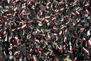 El presidente iraní, el jefe del Poder judicial y un jurista asumen el liderazgo de Irán - Mundo - ABC Color