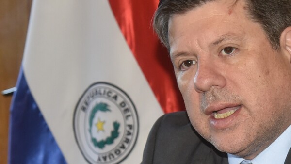 “Es la mitad del partido y la prioridad es tener resultados en el área social”