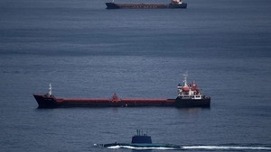 Se prevé alzas del petróleo tras ataques de EE.UU e Israel a Irán