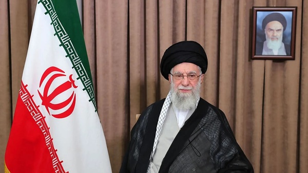 Irán confirma la muerte del ayatolá Alí Jameneí y promete venganza