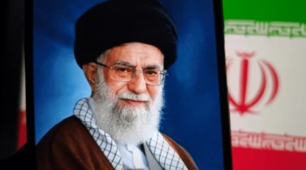 Irán confirma la muerte de Jameneí y decreta luto nacional tras ataques de EE. UU. e Israel