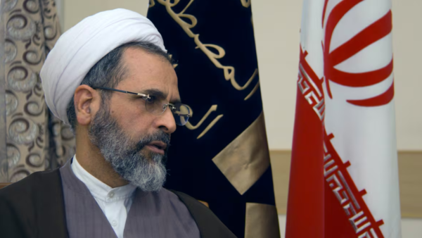 El ayatolá Arafi es el tercer miembro del consejo interino que liderará Irán