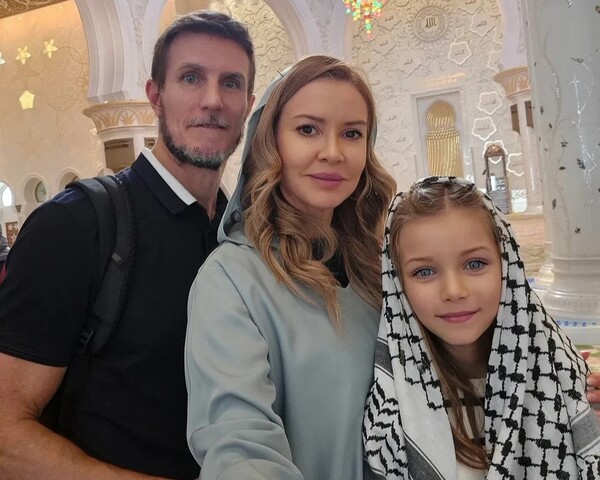 Popular / (GALERÍA) ¡Atendé por qué casi llevaron preso al novio de Dallys en Dubái!