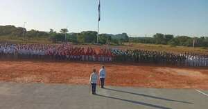 La Nación / “La historia del Paraguay está tejida con coraje, sacrificio, fe y resiliencia”, afirma Peña