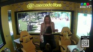 Popular / (VIDEO) ¡Carmiña Masi trató a los kurepas de "sensibles"!