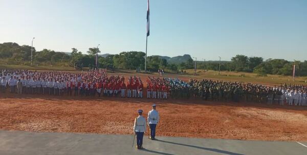 Peña rinde tributo al Mariscal López en Cerro Corá