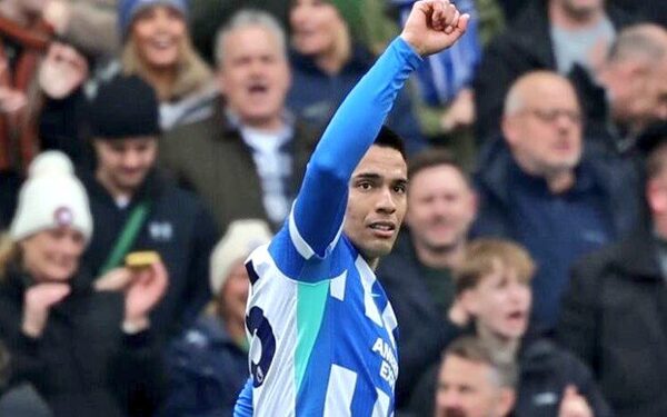 Popular / ¡Mirá el golazo que se mandó Diego Gómez!