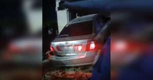 Diario HOY | Ebrio chocó vivienda de su expareja: víctima alega intento de feminicidio