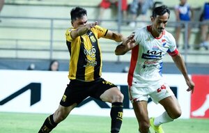 Cuándo no: Roque Santa Cruz anotó su primer gol con la camiseta de Nacional
