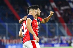 Segunda victoria al hilo: Cerro derrotó 2-0 a Recoleta - trece