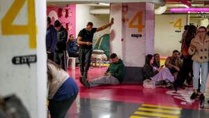 Dos paraguayas solicitan asistencia a Embajada en Israel tras desatarse conflicto en Medio Oriente