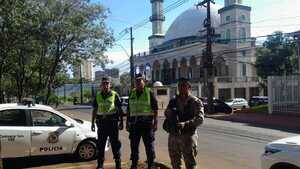 Custodia policial protege mezquita en Ciudad del Este por temor a atentado - ADN Digital