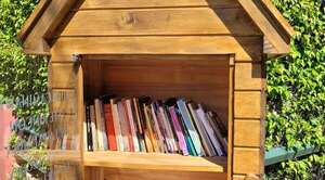 Popular / Mondaha con "buen corazón" devolvió llibros a biblioteca callejera