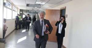 La Nación / Giuzzio aprovecha escenario de dolor para ocupar papel de víctima y lanzar ataques