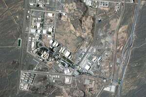 Explosiones en una central nuclear iraní, según prensa israelí - Mundo - ABC Color