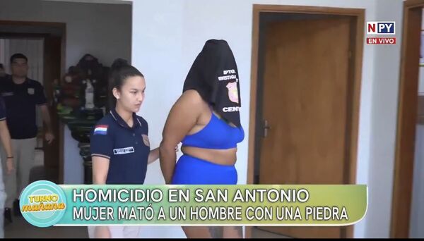 Detienen a mujer por homicidio a pedradas en San Antonio