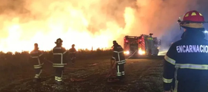 Alarmante aumento de incendios forestales en Encarnación preocupa a Bomberos