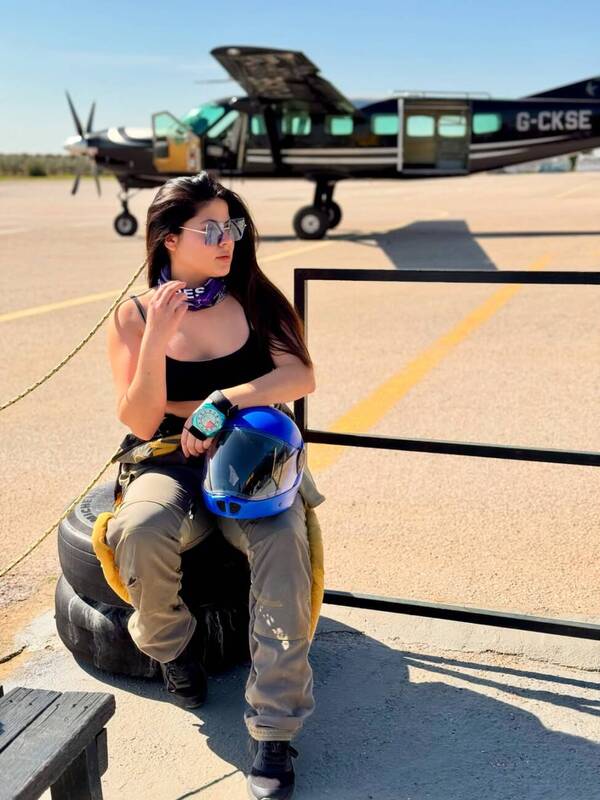 Del periodismo al paracaidismo: Liz Yampey dijo que en la caída libre, el mundo desaparece