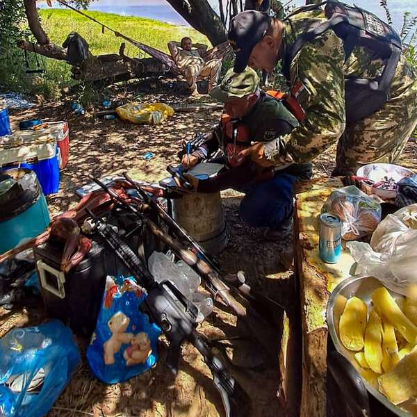 Incautan redes, armas y fauna silvestre faenada en operativo en los ríos Tebicuary y Paraguay - Nacionales - ABC Color