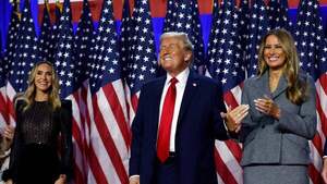 Trump alardea de tener un "suministro ilimitado" de armas