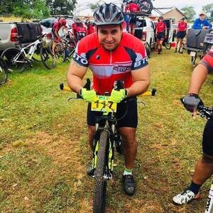 Murió tras competir con bici: “Le dio un preinfarto y no dijo nada”, he'i el hermano