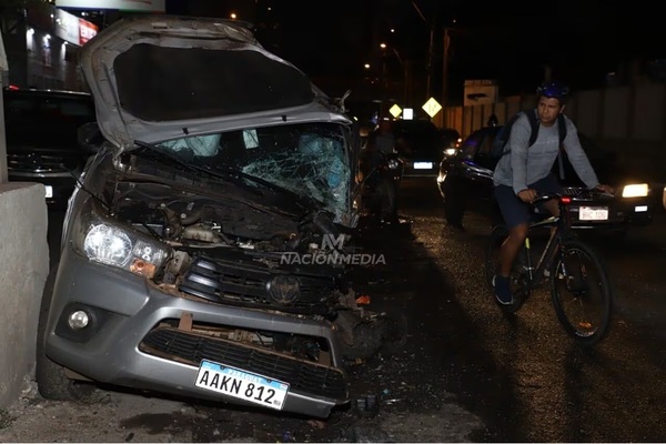 Video: Un herido es el saldo de un violento choque en Asunción - ADN Digital