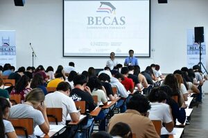 Becal inicia proceso de postulación para más de 250 becas en el exterior e idiomas en Paraguay