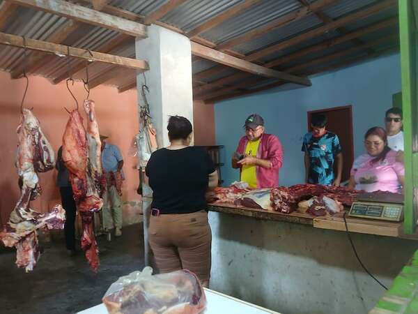Alto precio del ganado en pie encarece la carne en Fuerte Olimpo - Noticias del Chaco - ABC Color