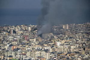 Tres instalaciones de Amazon en el golfo Pérsico, fuera de servicio por ataques con drones
