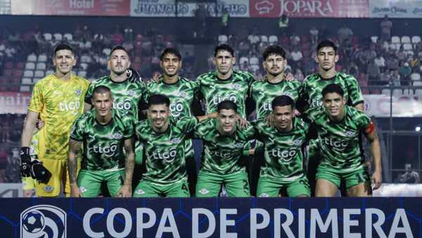 Libertad volvió a la victoria con una contundente goleada sobre el Rayadito