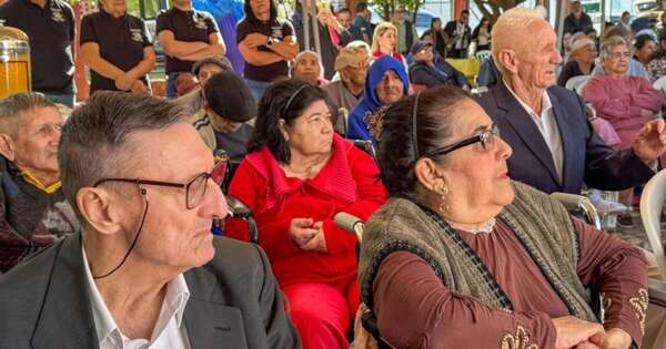 La Nación / Adultos mayores: recuerdan realizar movimientos para evitar bloqueos bancarios