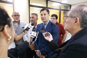 Docentes insisten con su propuesta de mayor aporte patronal luego de reunión por reforma de Caja Fiscal