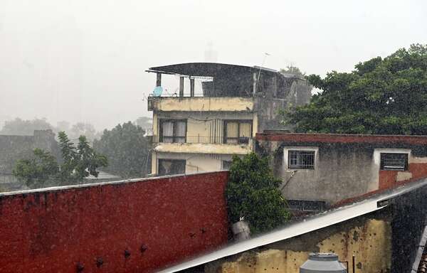 AUDIO. Intensas lluvias en Asunción, ¿Por qué se producen? - Ancho Perfil - ABC Color