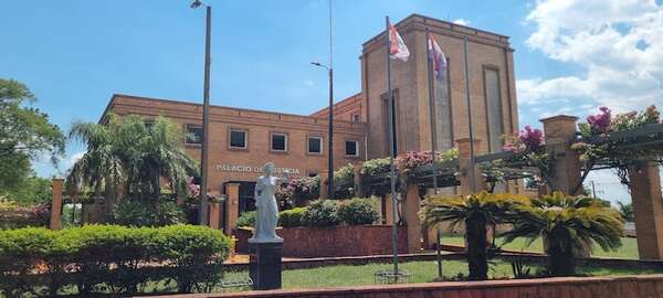 Condenan a 4 años de cárcel a político sanjuanino acusado de abuso sexual - Nacionales - ABC Color