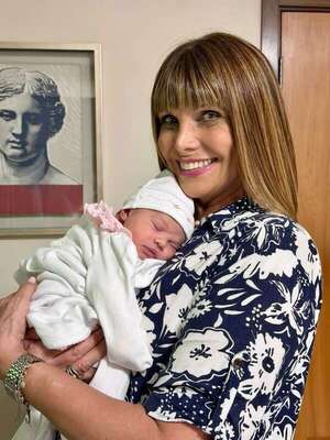 ¡Pelusa Rubin ya tiene a su nieta Anita en brazos! - Gente - ABC Color