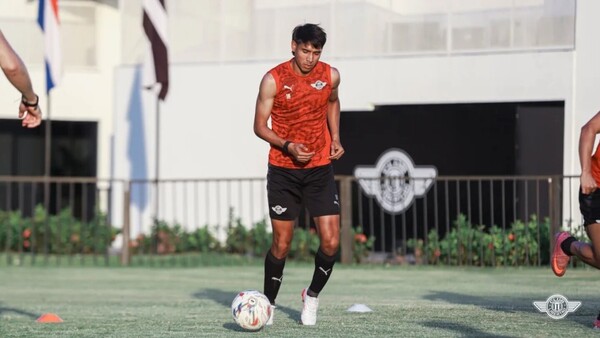 Preocupación en Libertad: Alexis "Pulpito" Duarte sufre una grave lesión y se teme lo peor