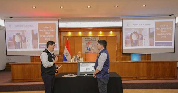 La Nación / Arrancó campaña de capacitación técnica sobre uso de máquinas de votación