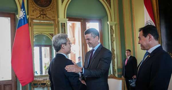 La Nación / Nuevos embajadores de Taiwán y Cuba inician misión diplomática en Paraguay