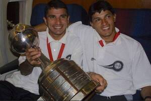 Néstor Isasi: "La historia pesa"