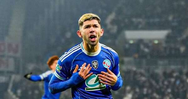 La Nación / Julio Enciso anota, Racing a semifinal