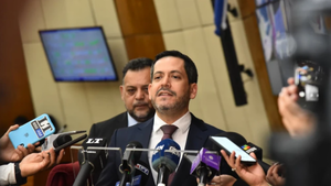 Latorre hace su cuarto rekutu y pide la cabeza de la ministra de Salud