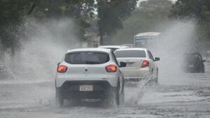 Miércoles muy caluroso, húmedo y con lluvias
