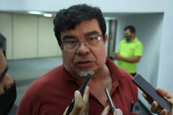 Docentes presentan nueva propuesta de modificación del proyecto sobre Caja Fiscal - ADN Digital