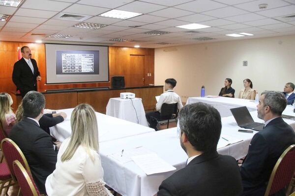 Mesa de trabajo para el estudio del Anteproyecto Código del Proceso Contencioso Administrativo