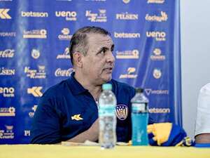 Sportivo Luqueño presentó oficialmente a Pedro Sarabia - Sportivo Luqueño - ABC Color