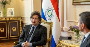 El conflicto en Medio Oriente tensiona la hidrovía y reabre la pulseada con Argentina por el peaje