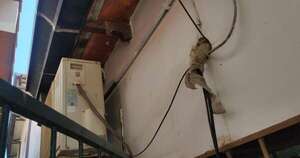 Diario HOY | Delincuentes llevan 5 aires acondicionados de una escuela en Lambaré