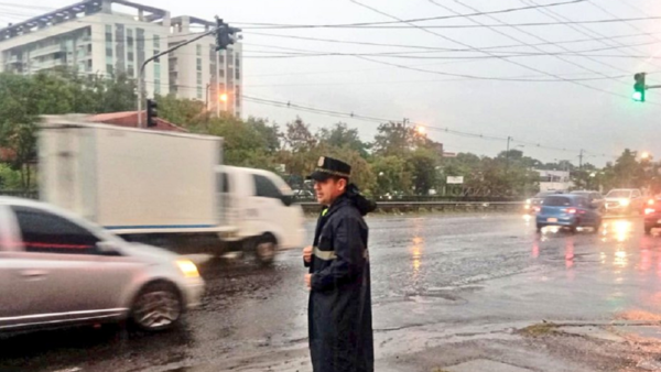 PMT de Asunción activa protocolo de tiempo severo