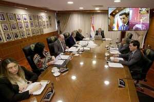 Corte rechaza reconsideración y fiscal de Alberdi seguirá suspendido - Nacionales - ABC Color